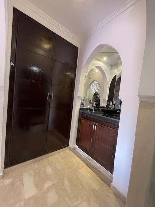 Appartement Au Centre Ville Marrakesh Buitenkant foto