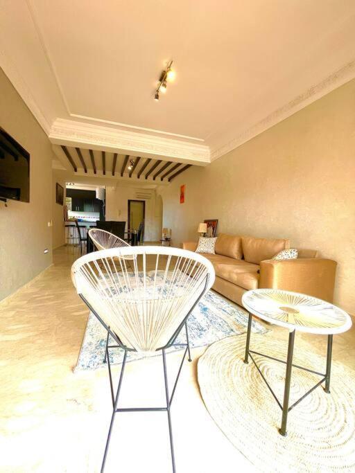 Appartement Au Centre Ville Marrakesh Buitenkant foto